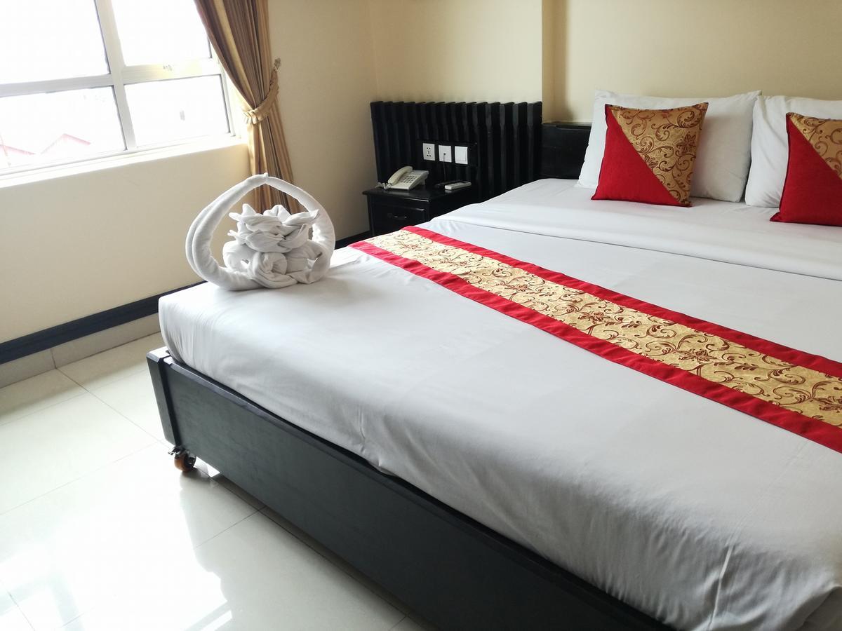 Salita Hotel Phnom Penh Exterior photo