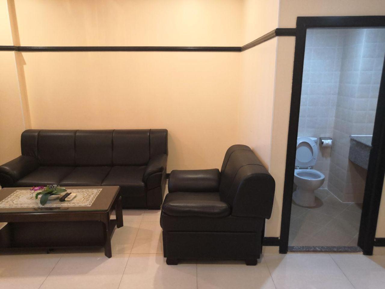 Salita Hotel Phnom Penh Exterior photo